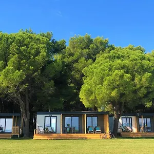 Camp Vransko - Mobile Homes Vakantiepark Pakoštane